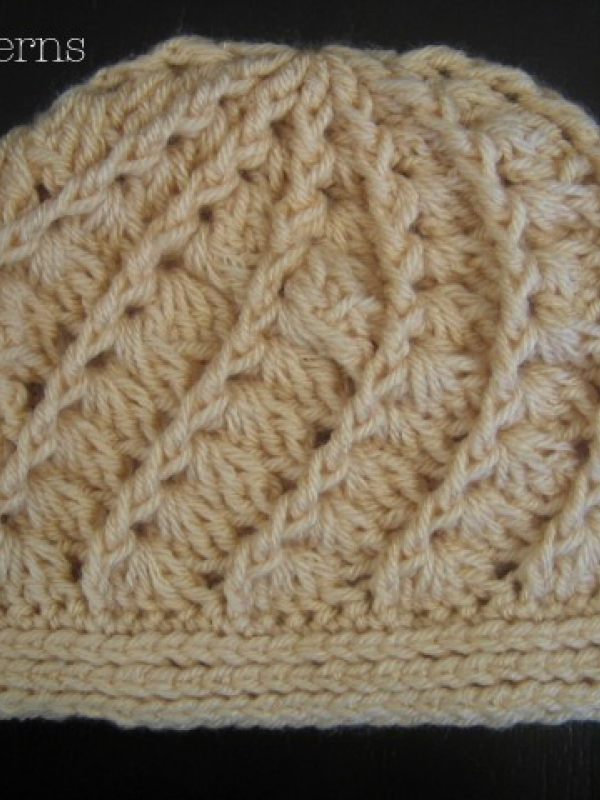 crochet beanie hat and flower pattern