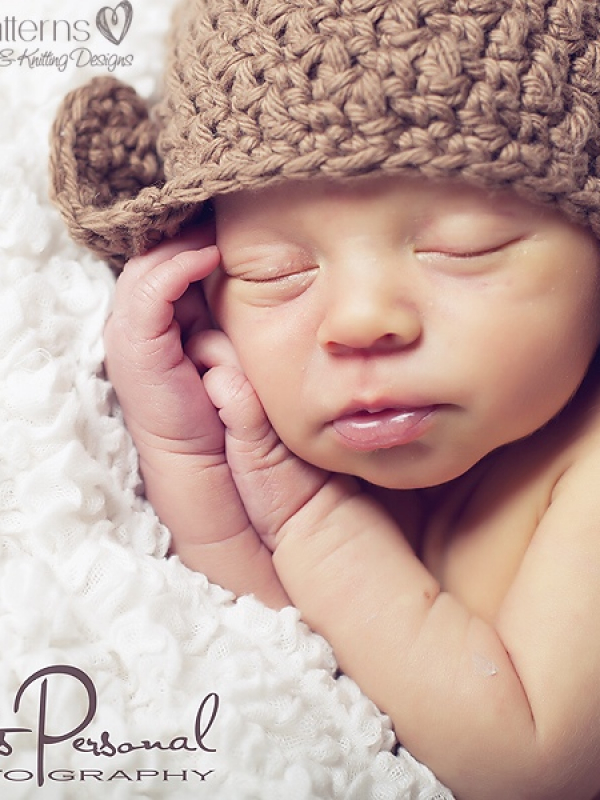 crochet baby earflap hat pattern