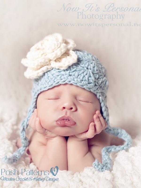 crochet hat pattern solid shells earflap hat with flower