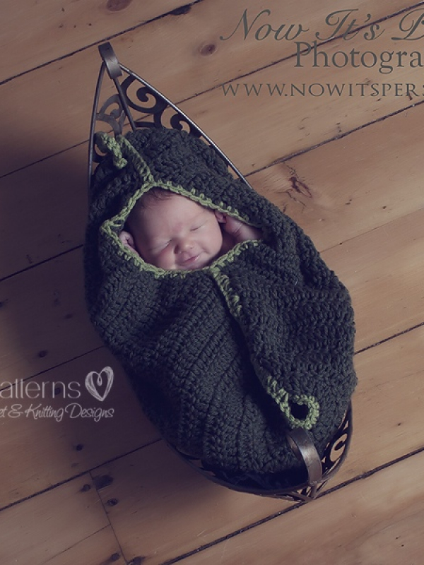 crochet pattern baby pea pod cocoon