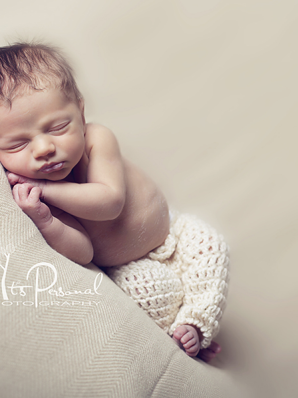 easy crochet baby pants pattern