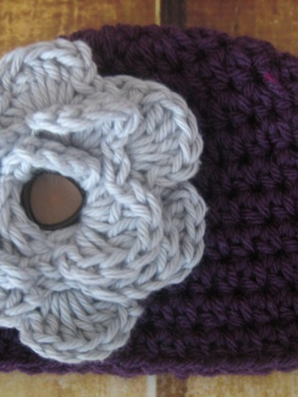easy crochet hat pattern with flower