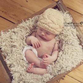 horizontal cable hat knitting pattern