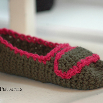 Slipper Crochet Pattern | Easy Crochet Slippers