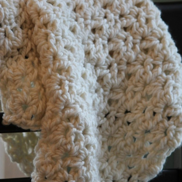 Crochet Baby Blanket Pattern | Baby Wrap Photo Prop