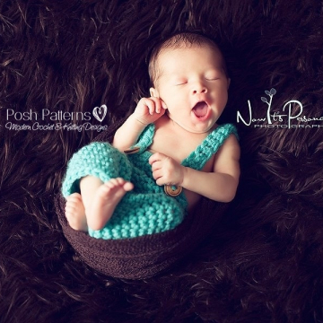 Baby Suspender Pants Crochet Pattern | Nerd Photo Prop